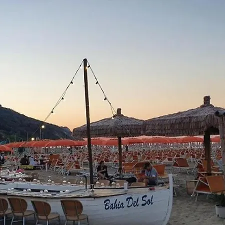 Appartement Casa Del Teatro Con Splendida Terrazza Di Fronte Al Teatro Rossini