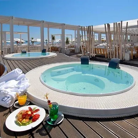 Appartement Casa Del Teatro Con Splendida Terrazza Di Fronte Al Teatro Rossini