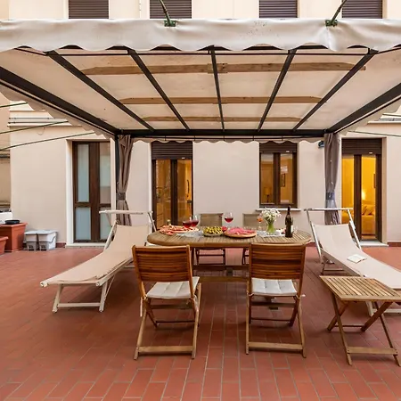 Appartement Casa Del Teatro Con Splendida Terrazza Di Fronte Al Teatro Rossini *