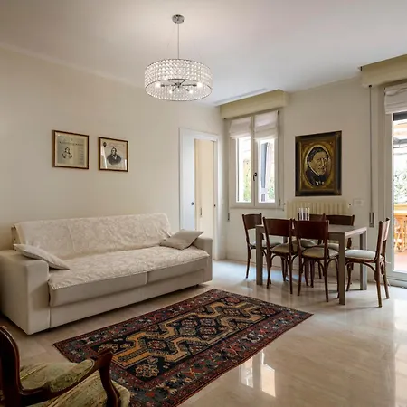 Casa Del Teatro Con Splendida Terrazza Di Fronte Al Teatro Rossini Appartement *