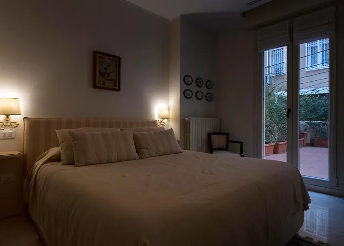 Casa Del Teatro Con Splendida Terrazza Di Fronte Al Teatro Rossini Apartamento *