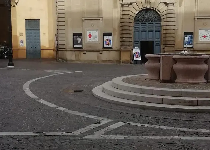 Casa Del Teatro Con Splendida Terrazza Di Fronte Al Teatro Rossini Apartamento